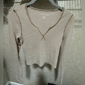 American Eagle-Striped Long Sleeve Top